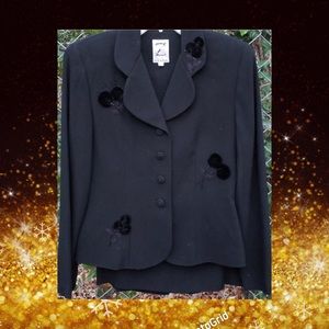 SIMPLE ELEGANCE...VINTAGE ZELDA JACKET & MATCHING SKIRT